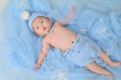 万宁孕妇肚子上长红点